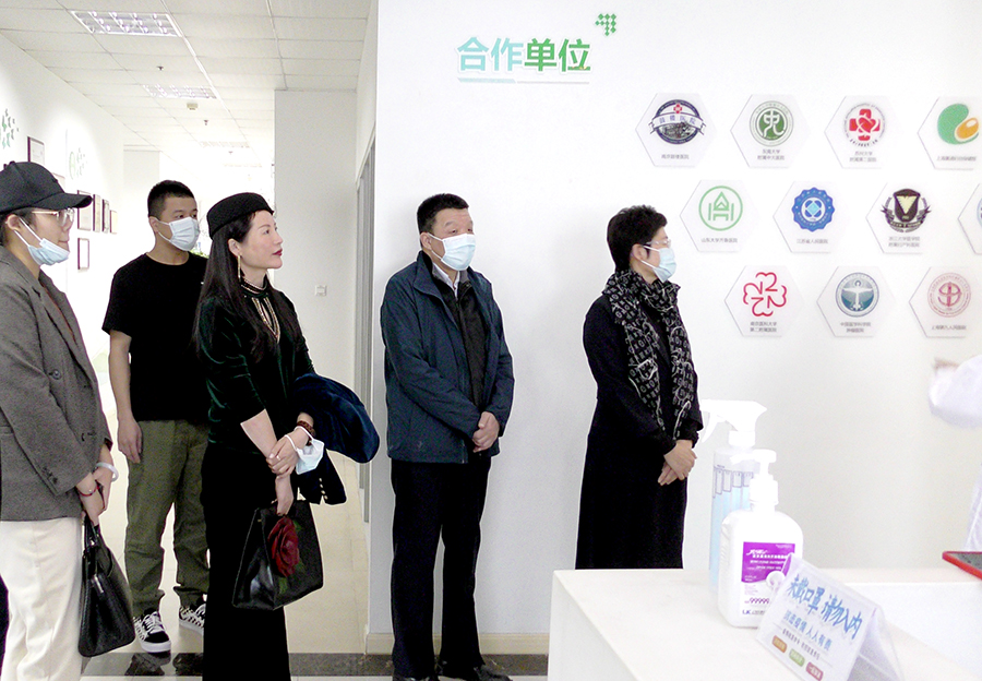 为什么需要切片扫描仪中石油（宝石花集团）副总裁—赵总莅临艾托金生物医药（苏州）有限公司考察_https://www.jmylbn.com_新闻资讯_第3张